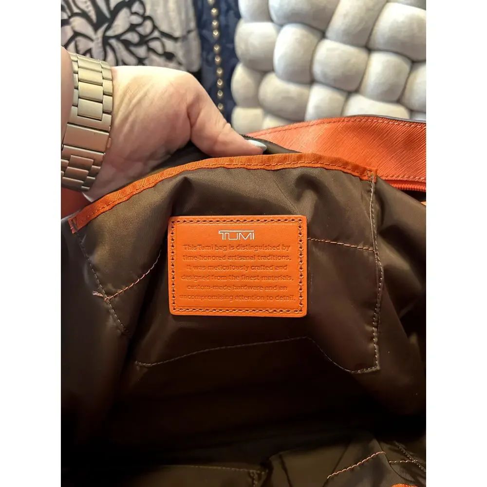 Tumi Voyageur Q Bright Tangerine Orange Tote - Picture 10 of 10